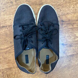 OluKai Pehuea Li Sneakers